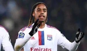 Bradley Barcola từ chối Liverpool, PSG khẳng định không bán